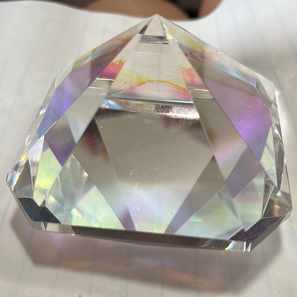 DIAMOND PAPER WEIGHT, approx 3”, some sm scuffs - Picture 4 of 5